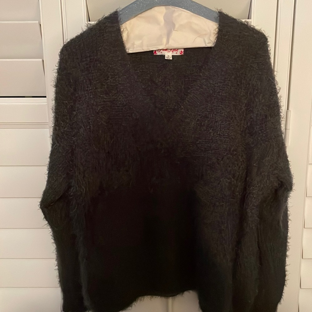 Forest green v neck sweater